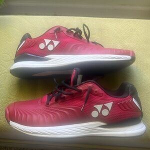 Yonex Eclipsion shoes M size 11